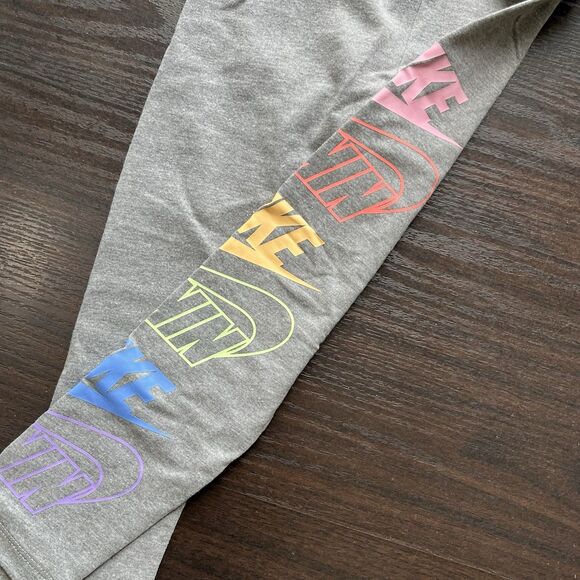 Nike Futura Stack Long Sleeve Pullover Fleece & Leggings Girls 2pc Set 4T 3-4Yrs - Picture 7 of 9